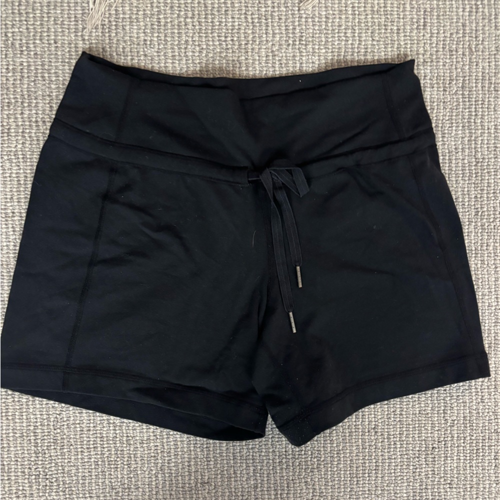 Lululemon Base Pace High-Rise Short Size 8 Black
